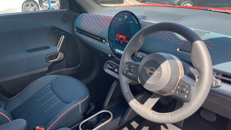 MINI Aceman 135kW E Classic 43kWh 5dr Auto Electric Hatchback